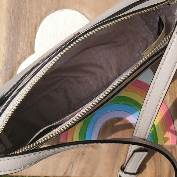 ♻️DONATED ♻️ Kate Spade Crossbody - Picture 8 of 8